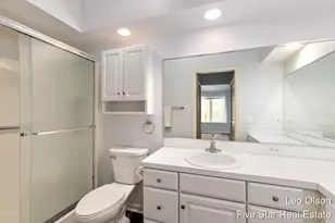 2220 Meadowglen Dr NE, Grand Rapids, MI 49505 - Photo 19