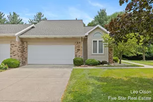 2220 Meadowglen Dr NE, Grand Rapids, MI 49505 - Photo 1