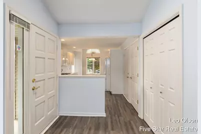 2220 Meadowglen Drive NE #7, Grand Rapids, MI 49505 - Photo 9