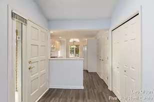 2220 Meadowglen Dr NE, Grand Rapids, MI 49505 - Photo 9