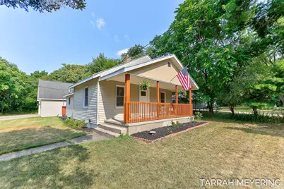 3225 Gladiola Avenue SW, Wyoming, MI 49519 - Photo 1