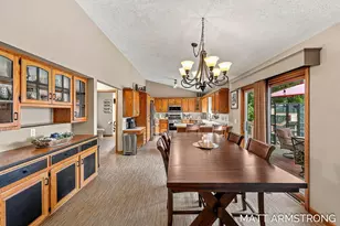 7070 Rolling Hills Dr, Hudsonville, MI 49426 - Photo 9