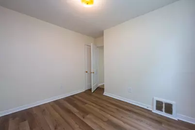 1643 Lyola Court, Benton Harbor, MI 49022 - Photo 15