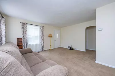 1643 Lyola Court, Benton Harbor, MI 49022 - Photo 3