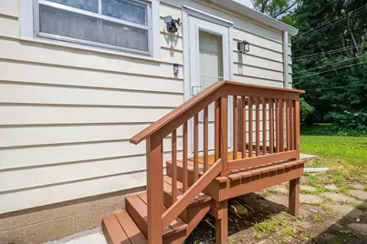 1643 Lyola Court, Benton Harbor, MI 49022 - Photo 23