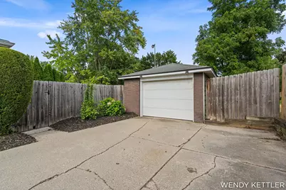3404 Fuller Avenue SE, Grand Rapids, MI 49508 - Photo 29