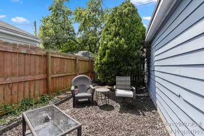 1147 Jennette Avenue NW, Grand Rapids, MI 49504 - Photo 27