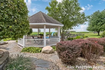 2807 8th Avenue SW, Byron Center, MI 49315 - Photo 11