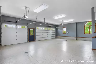 2807 8th Avenue SW, Byron Center, MI 49315 - Photo 89
