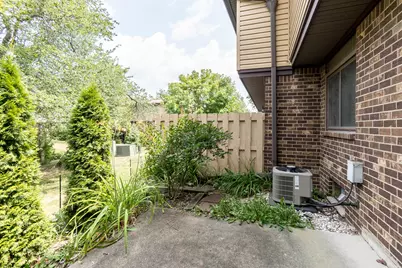 32143 W 12 Mile Road, Farmington Hills, MI 48334 - Photo 35