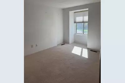 32143 W 12 Mile Road, Farmington Hills, MI 48334 - Photo 17