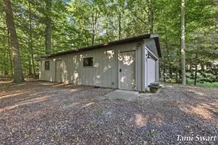 17565 Beech Hill Dr, Grand Haven, MI 49417 - Photo 7