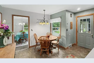 214 W Hamilton Lane, Battle Creek, MI 49015 - Photo 11