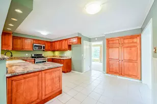 9772 Grosse Ile Pkwy, Grosse Ile, MI 48138 - Photo 9