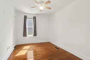 732 E Green St, Marshall, MI 49068 - Photo 9