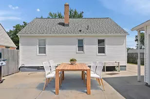 546 Ferris St NW, Grand Rapids, MI 49544 - Photo 25