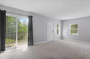 382 W Pine Dr, Greenville, MI 48838 - Photo 3