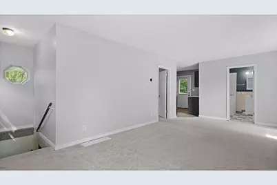 382 W Pine Drive, Greenville, MI 48838 - Photo 5