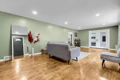 309 W South Street, Hastings, MI 49058 - Photo 5