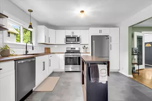 309 W South St, Hastings, MI 49058 - Photo 7
