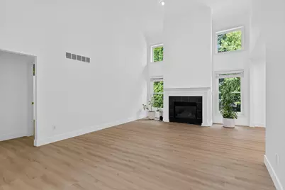 13500 Cambridge Court, Plymouth, MI 48170 - Photo 11