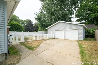 919 Myrtle Street NW, Grand Rapids, MI 49504 - Photo 43