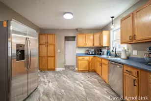 919 Myrtle St NW, Grand Rapids, MI 49504 - Photo 21
