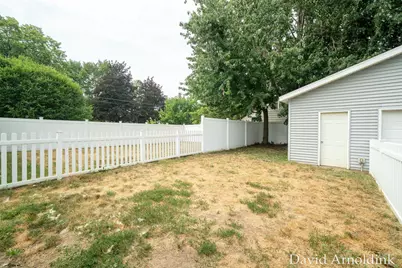 919 Myrtle Street NW, Grand Rapids, MI 49504 - Photo 45
