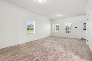 1434 Solak Ct, Saint Joseph, MI 49085 - Photo 5