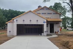 860 Crooks St, Belding, MI 48809 - Photo 1