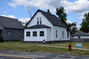 332 E Michigan Ave, Three Rivers, MI 49093 - Photo 1