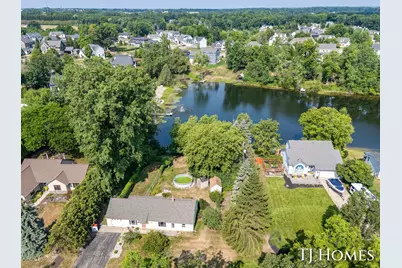 2215 Maguire Avenue NE, Grand Rapids, MI 49525 - Photo 41