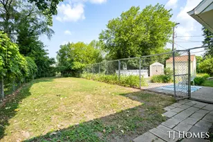 2215 Maguire Ave NE, Grand Rapids, MI 49525 - Photo 31