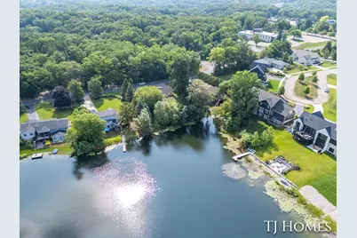 2215 Maguire Avenue NE, Grand Rapids, MI 49525 - Photo 37