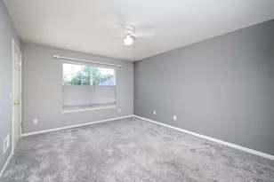 9621 Lakeside Dr, Ypsilanti, MI 48197 - Photo 23
