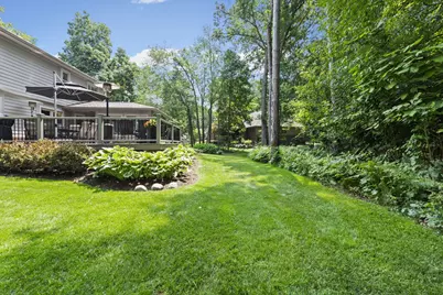 12072 Pembrooke Circle, South Lyon, MI 48178 - Photo 9