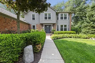 12072 Pembrooke Cir, South Lyon, MI 48178 - Photo 59