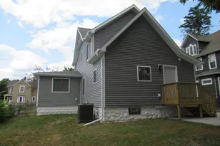 22 N Wabash Ave, Battle Creek, MI 49017 - Photo 5