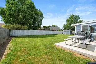 1138 Wintercherry Ln, Vicksburg, MI 49097 - Photo 23