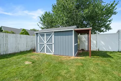 1138 Wintercherry Lane, Vicksburg, MI 49097 - Photo 27