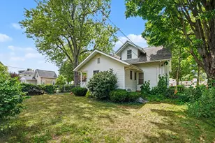 601 Elm St, Three Rivers, MI 49093 - Photo 3