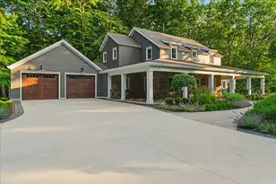 317 N Lakeshore Dr, Holland, MI 49424 - Photo 7