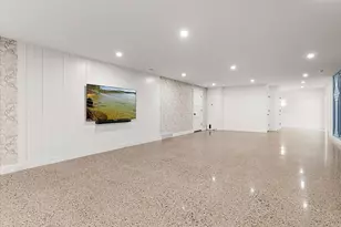 317 N Lakeshore Dr, Holland, MI 49424 - Photo 61