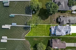 7705 S Indian Lake Dr, Vicksburg, MI 49097 - Photo 5