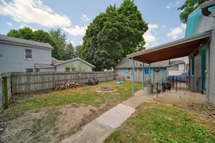414 Division St, Adrian, MI 49221 - Photo 37