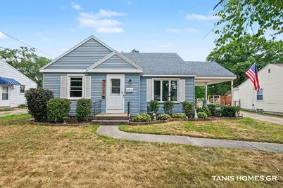 3512 Boone Avenue SW, Wyoming, MI 49519 - Photo 1