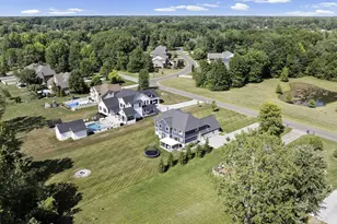 23920 Fairview Dr, New Boston, MI 48164 - Photo 47