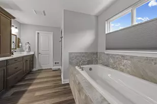 23920 Fairview Dr, New Boston, MI 48164 - Photo 25