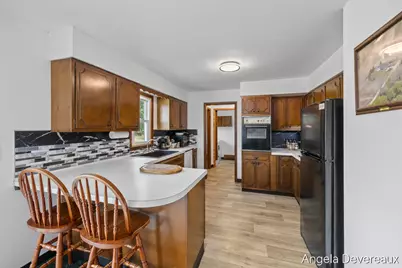 2637 17 Mile Road, Kent City, MI 49330 - Photo 7