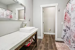 629 Sands St, Pentwater, MI 49449 - Photo 27